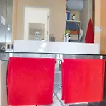Lejlighed Modern In With Shared Pool