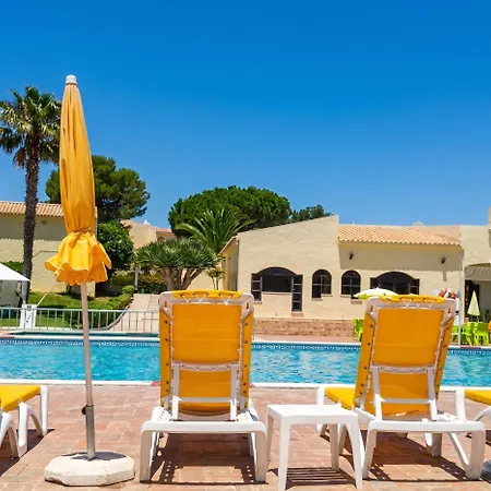 דירה Modern In With Shared Pool אלבור